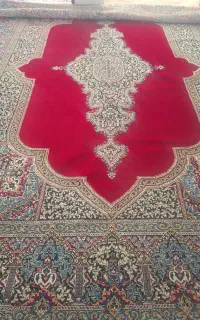 قالی ۱۲ متری کاملا سالم و بدون سوختگی و پارگی