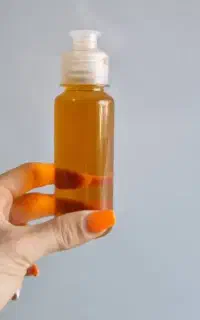 فروش عمده بطری پت ۱۰۰ سی سی با درب تاج خروسی قوطی