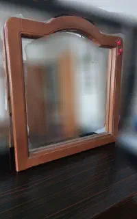 آینه قاب دار