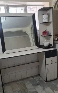 دو تا میز آرایش
