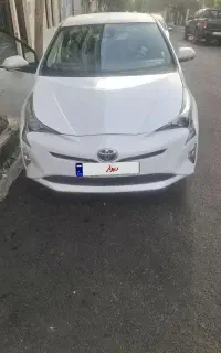 تویوتا پریوس ۲۰۱۷