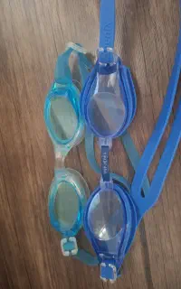 عینک شنا کره ای اصل درحدنو