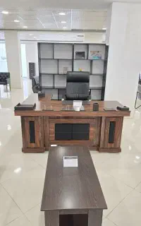 میز مدیریت الوند