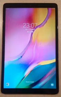 تبلت سامسونگ t515 در حد با جعبه