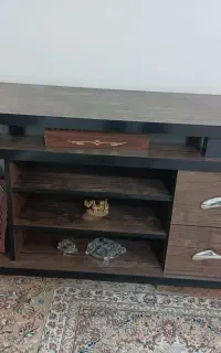 میز تلویزیون ام‌دی‌اف