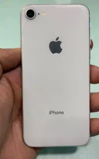 آیفون ۸