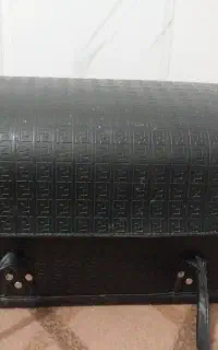 کیف وسایل ناخن. تاتو وکله مانکن