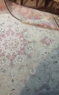 فرش دست بافت گل ابریشم ۴۰ رج ۱۲ متری