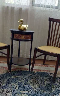 صندلی و میز