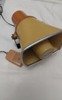 بلندگو