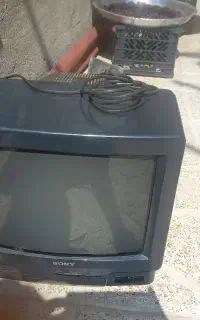 تلوزیون ۱۴ اینچ