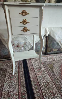 میزتلفن بسیارسالم