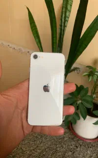 گوشی آیفونse2