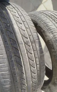 یک جفت لاستیک کویرتایر