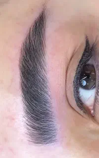 میکروبلیدینگ ابرو