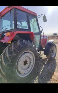 تراکتور کابیندار مدل 1401پمپ کوچک ساعت کاری 300