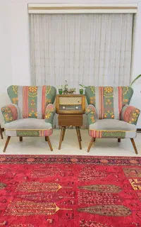 دو عدد مبل تک نفره سوزندوزی شده