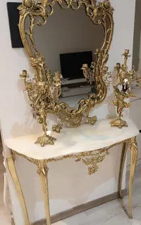 آینه و کنسول برنجی