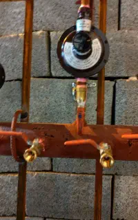 لوله کشی گاز و آتش نشانی مشعل