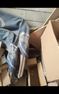 چادر سایبان جلوی مغازه