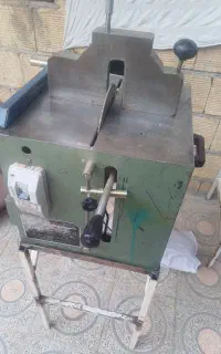 اره فارسی بر صندوقی
