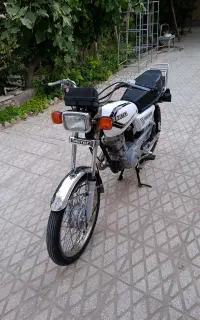 بهران تک تاز