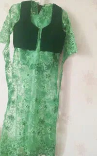 لباس دخترانه نو سایز ۱۰ تا ۱۲ سال قیمت ۱ میلیون