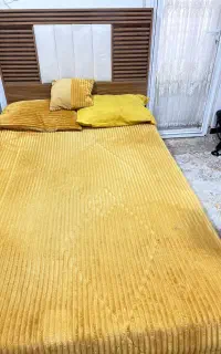 تخت و کمد