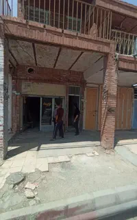 ملک مغازه  تجاری بر چهاراه امینی