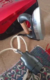 جارو برقی همه کاره