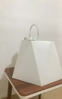 لوستر کاملا سالم و محکم