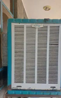 کولر آبی بزرگ با پایه فلزی
