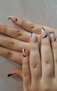 کاشت ویژه ناخن +طراحی رایگان