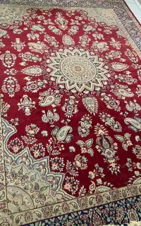 فرش دستباف ۱۲ متری لچک و ترنج زمینه لاکی