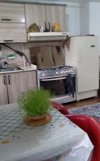 سویت تمیز  پارکینگ دار درلاهیجان
