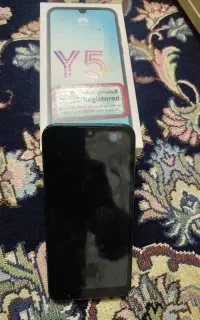 گوشی وای ۵ هوآوی