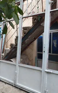 درب مغازه درب ماشین رو درب بوتیک درب ورودی