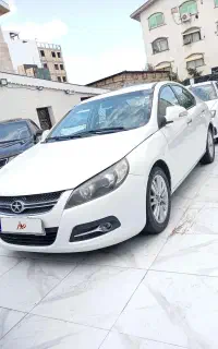 جک J5 اتومات مدل 1393(معاوضه باخودرو)