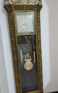 ساعت ایستاده برنز