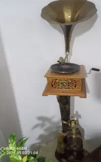 گرام  با میز.