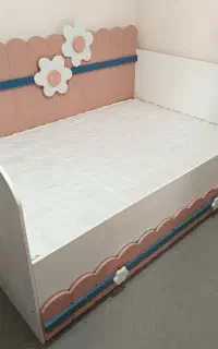 تخت کودک و نوجوان