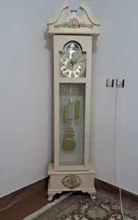 ساعت ایستاده سالم