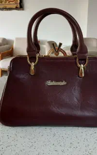 کیف چرم زرشکی