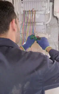 برقکار ساختمان