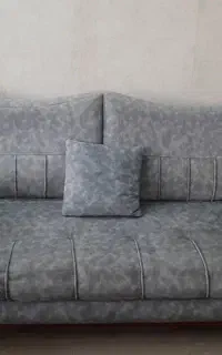 مبل نیم ست و میز جلومبلی
