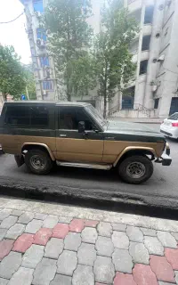 پاترول مدل ۸۰