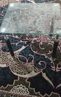 میز شیشه ای