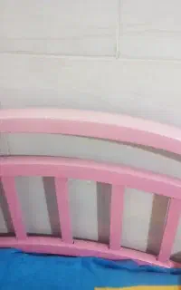 تخت وکمد