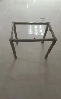 جلو صندلی