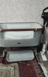تخت کودک برقی مونته کنار مادر